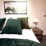 Urban Loft * Bradford (West Yorkshire)