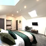 Urban Loft Bradford (West Yorkshire)