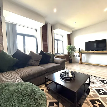 Urban Loft *