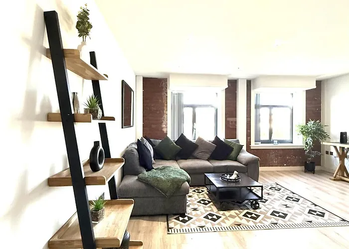 Urban Loft * Bradford (West Yorkshire)